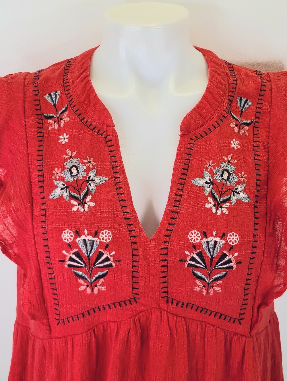 Knox Rose Red Embroidered V-Neck Flutter Ruffle Sleeve Dress 100% Cotton Medium - Picture 5 of 15